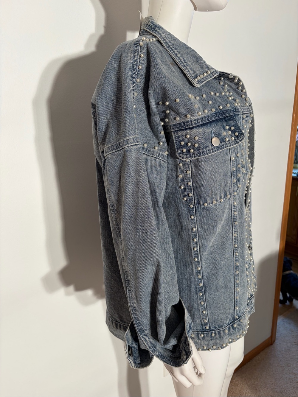 #751 BiBi NWT Light Blue Pearl-Studded Denim Jacket. Amazing! - Picture 11 of 16